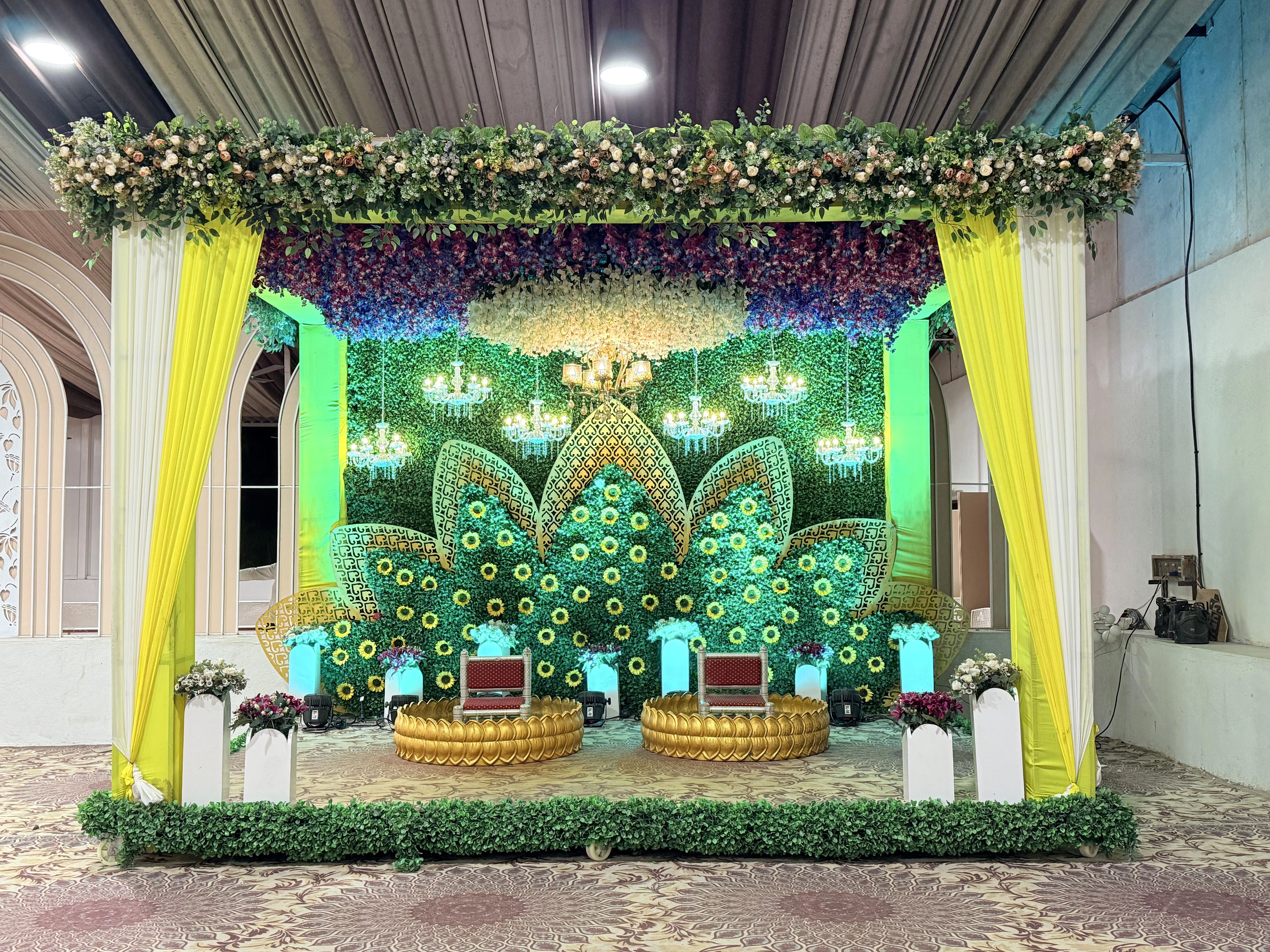 Palace mandap ceremony