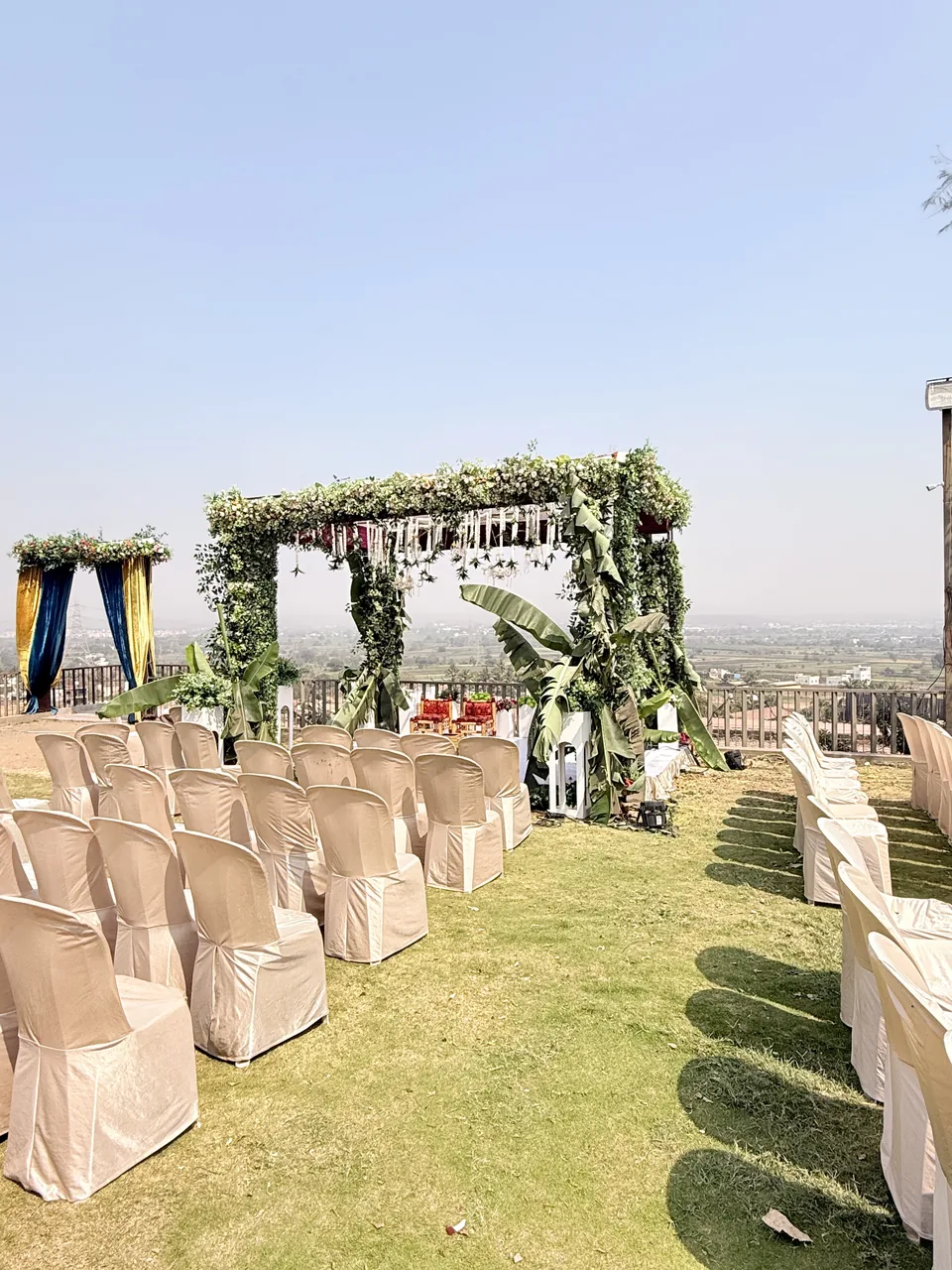 Hills ceremony atmosphere