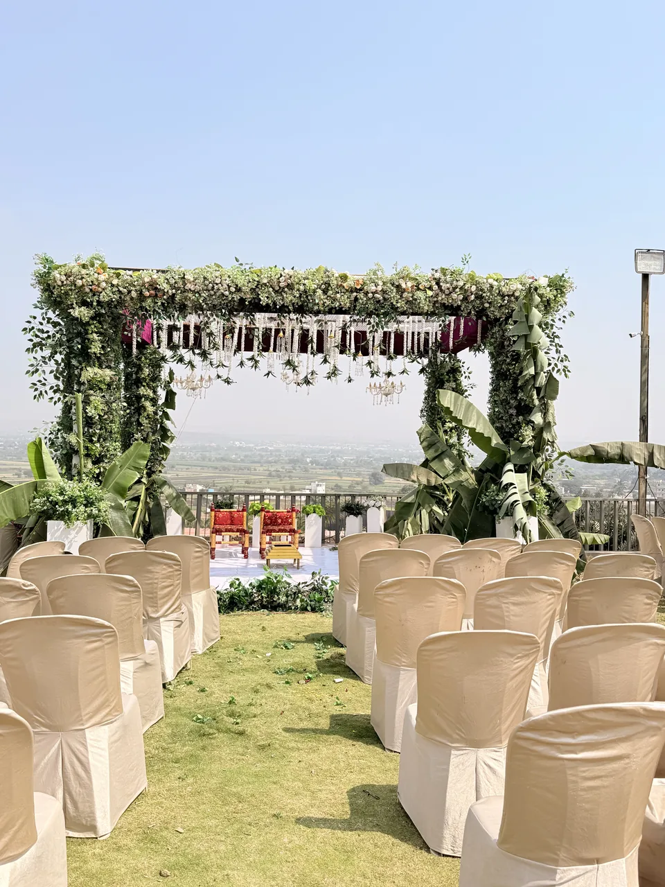 Hills wedding stage setting